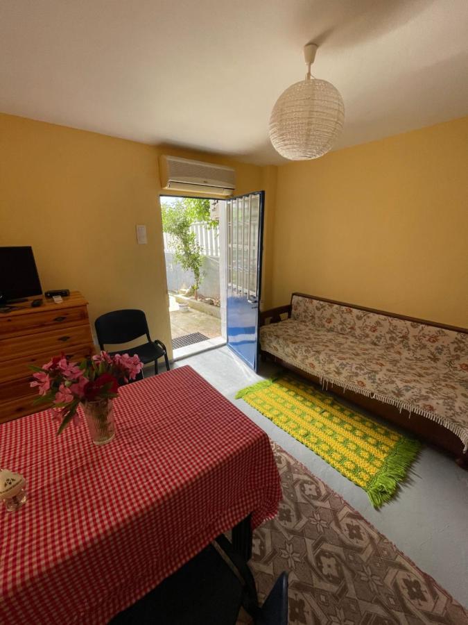 Apartamento Penelope Vrontádos Exterior foto